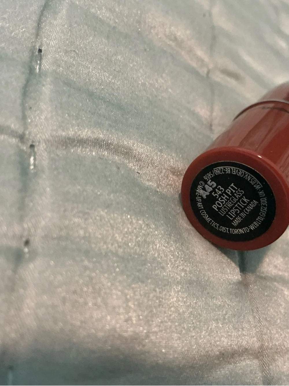 MAC Cosmetics Poshpit mini Lipstick - Mint Green & Rust Brown